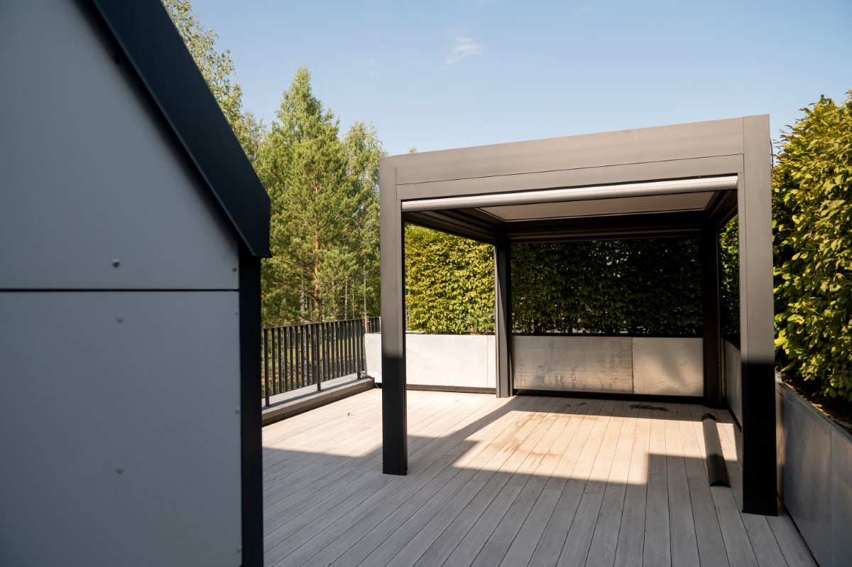 Exploiter les avantages d'un mur bioclimatique dans votre jardin